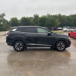 2025 KIA SPORTAGE LX — фото 10