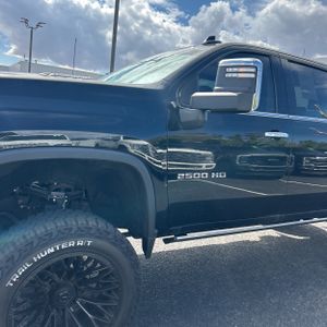 2024 Chevrolet SILVERADO 2500HD LTZ 照片 2
