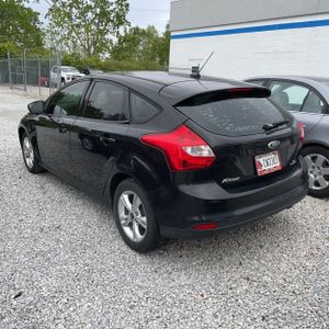 FORD FOCUS SE - 3