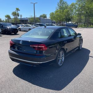 VOLKSWAGEN PASSAT 2.0T S - 7