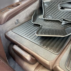 2020 Mercedes-BENZ GLS — миниатюра 35