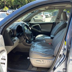 2010 Toyota RAV4 LIMITED — фото 32