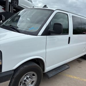 CHEVROLET EXPRESS LT 3500 - 2