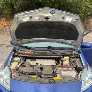 2011 Toyota PRIUS TWO — миниатюра 40