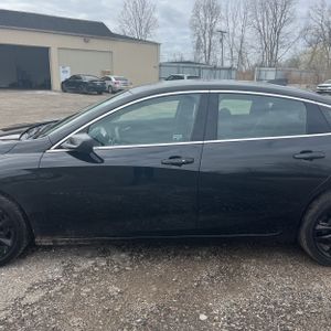 CHEVROLET MALIBU 1LT - 4