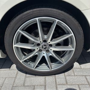2022 Mercedes-BENZ E-CLASS thumbnail 18
