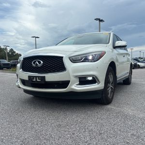 2020 Infiniti QX60 LUXE 照片 1