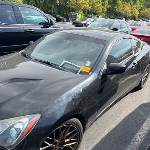 HYUNDAI GENESIS COUPE 2.0T PREMIUM - 2