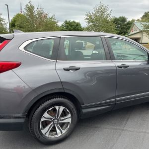 2018 Honda CR-V LX 照片 9