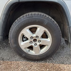 2011 JEEP GRAND CHEROKEE LAREDO thumbnail 18
