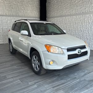 2011 Toyota RAV4 LIMITED — фото 10