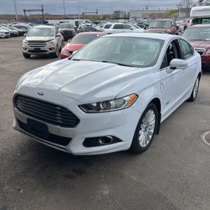 FORD FUSION ENERGI SE LUXURY - 3