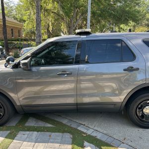 FORD EXPLORER POLICE INTERCEPTOR UTILITY - 4