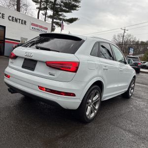 AUDI Q3 2.0T PREMIUM PLUS - 8