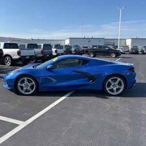 CHEVROLET CORVETTE STINGRAY - 3