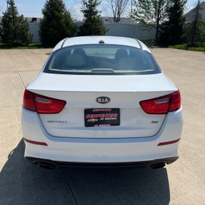 KIA OPTIMA LX - 3