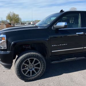 CHEVROLET SILVERADO 1500 HIGH COUNTRY - 2