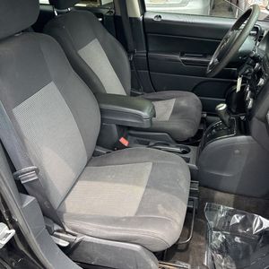 صورة مصغرة 31 لـ 2016 JEEP COMPASS SPORT