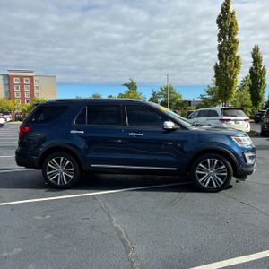 صورة 10 لـ 2017 FORD EXPLORER PLATINUM