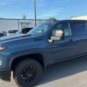 CHEVROLET SILVERADO 2500HD LTZ - 2