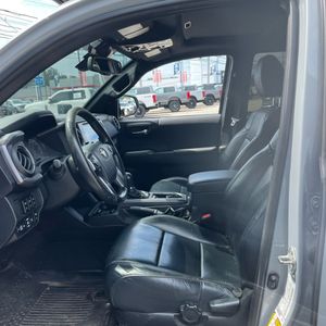 صورة 32 لـ 2018 Toyota TACOMA TRD OFF-ROAD