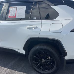 TOYOTA RAV4 - 6