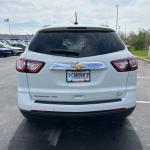 CHEVROLET TRAVERSE LT - 7