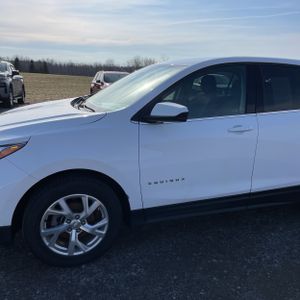 CHEVROLET EQUINOX LT - 2