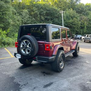صورة 8 لـ 2021 JEEP WRANGLER UNLIMITED SAHARA