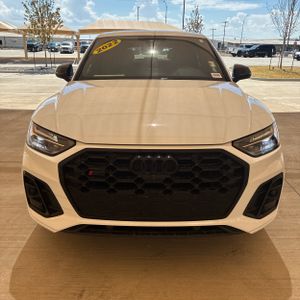 صورة 14 لـ 2022 AUDI SQ5 SPORTBACK PREMIUM PLUS