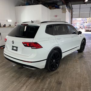 VOLKSWAGEN TIGUAN SE R-LINE BLACK - 8