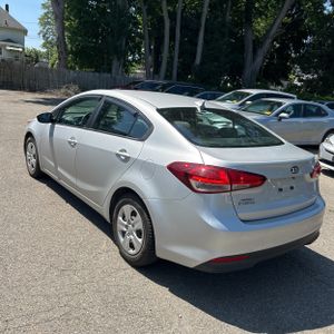2018 KIA FORTE LX photo 5