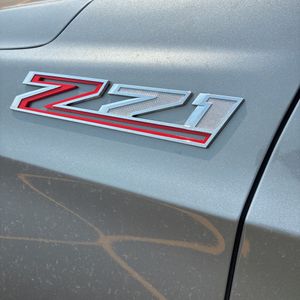 2025 Chevrolet TAHOE Z71 — миниатюра 23