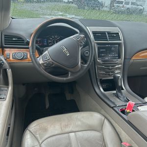 صورة مصغرة 35 لـ 2015 Lincoln MKX BASE