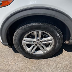 2020 FORD EXPLORER XLT 缩略图 17