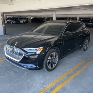 AUDI E-TRON PREMIUM QUATTRO - 1