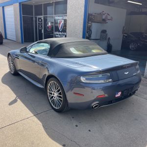 ASTON MARTIN VANTAGE V8 - 5