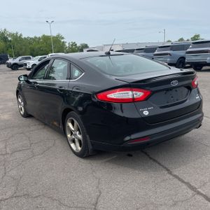 FORD FUSION SE - 5