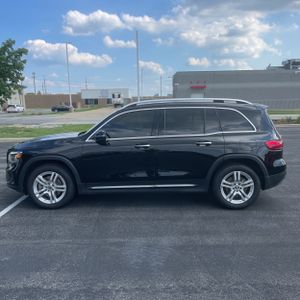 2021 Mercedes-BENZ GLB 照片 3