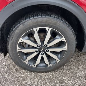 KIA SPORTAGE EX - 10