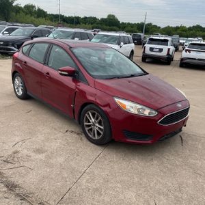 FORD FOCUS SE - 10