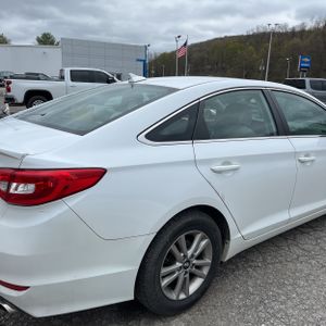 HYUNDAI SONATA SE - 9