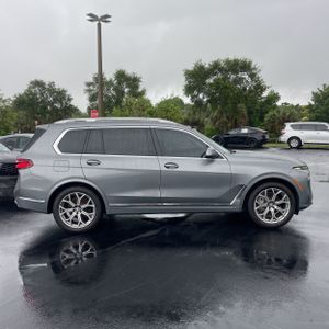 BMW X7 XDRIVE40I - 10