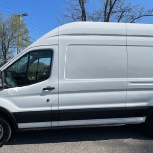 FORD TRANSIT 350 - 4
