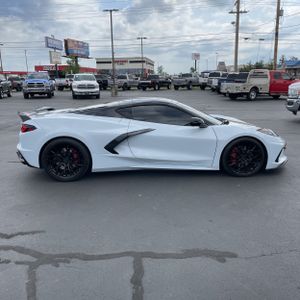 CHEVROLET CORVETTE STINGRAY - 10