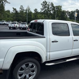صورة 9 لـ 2011 Toyota TACOMA PRERUNNER
