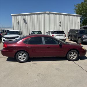 FORD TAURUS SES - 10
