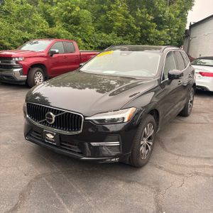 2023 Volvo XC60 B5 CORE photo 1