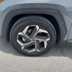 2024 Hyundai TUCSON SEL thumbnail 17