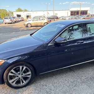 صورة 2 لـ 2015 Mercedes-BENZ C-CLASS